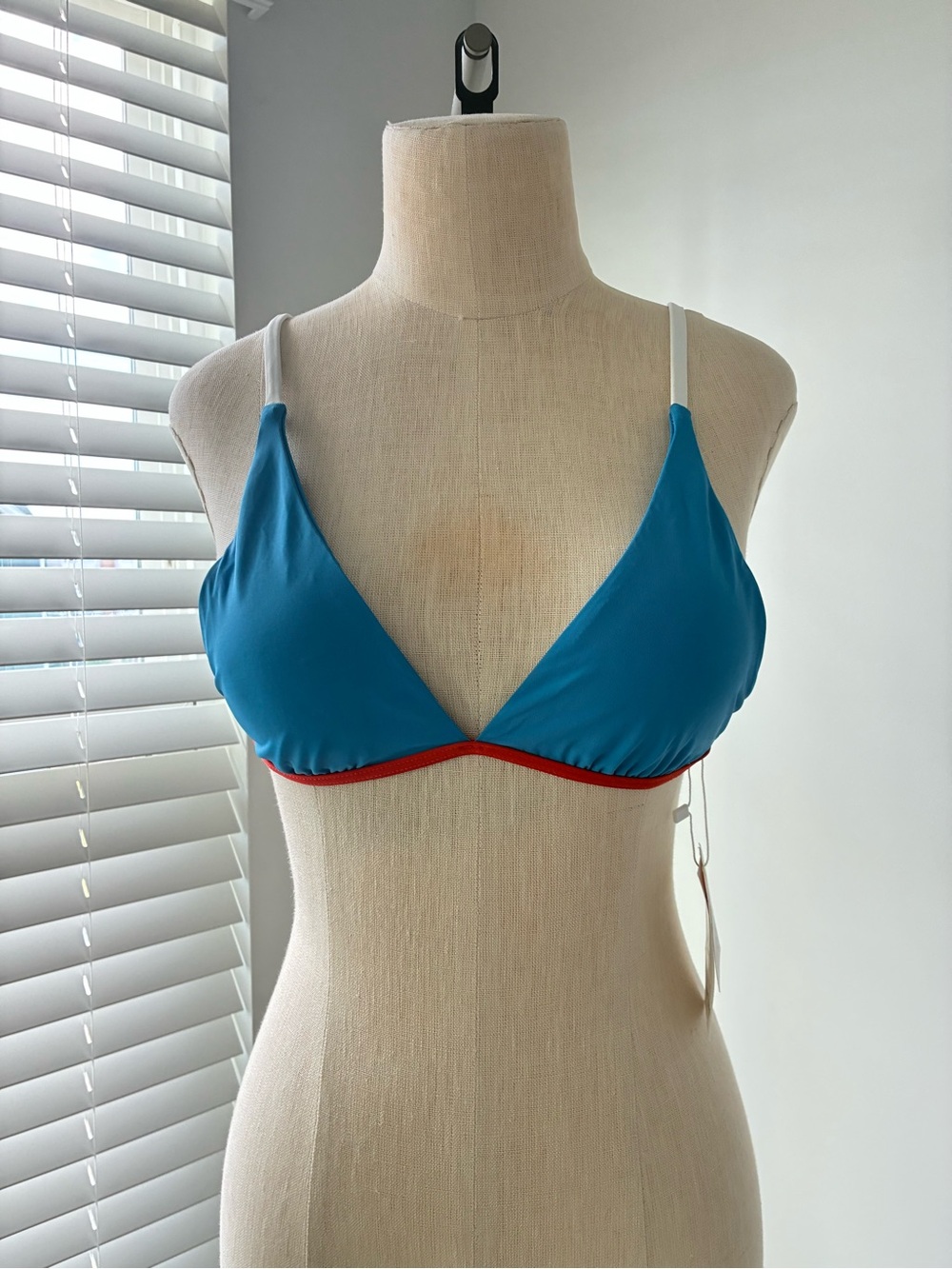 NWT Dippin’ Daisy’s Red White and Blue Patriotic July 4th Triangle Bikini Top